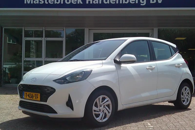 Hyundai i10 (2023)