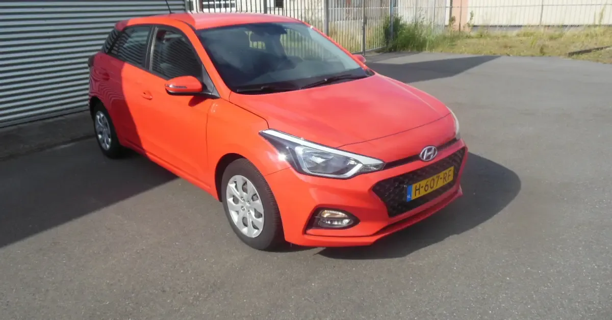 Hyundai i20 (2020) — foto 1
