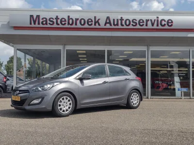 Hyundai i30 (2013) — foto 1