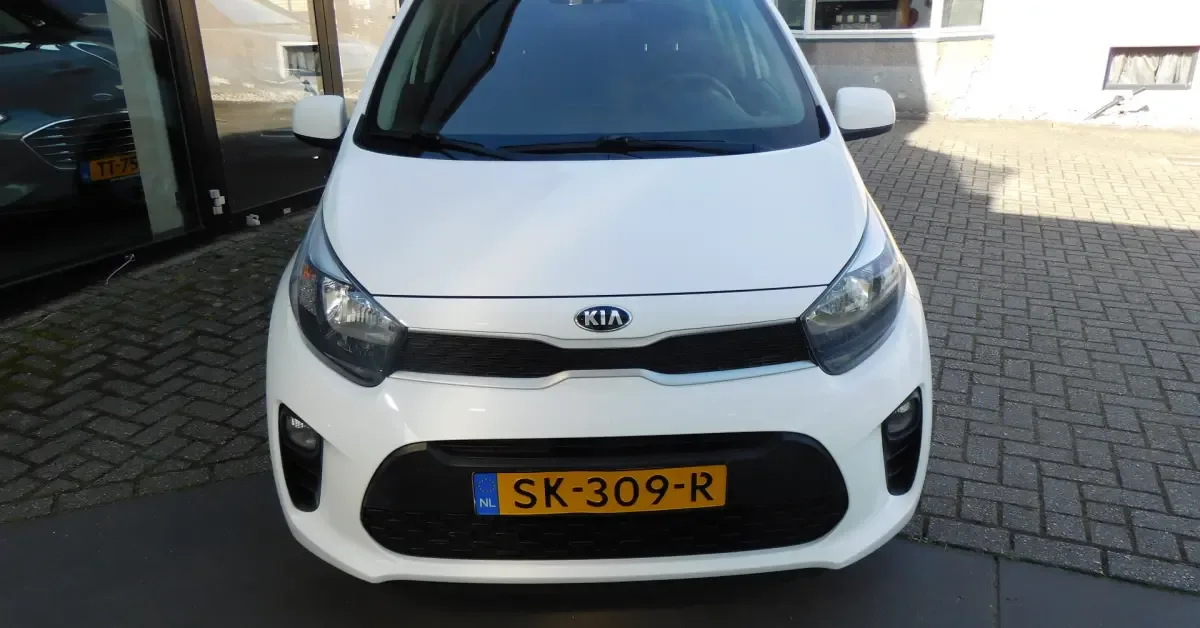 Kia Picanto (2018) — foto 1
