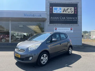 Kia Venga (2010) — foto 1
