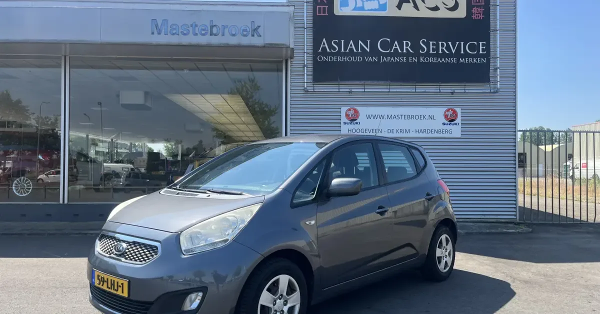 Kia Venga (2010) — foto 1