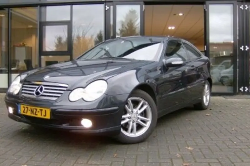 Mercedes-Benz C-Klasse (2004)