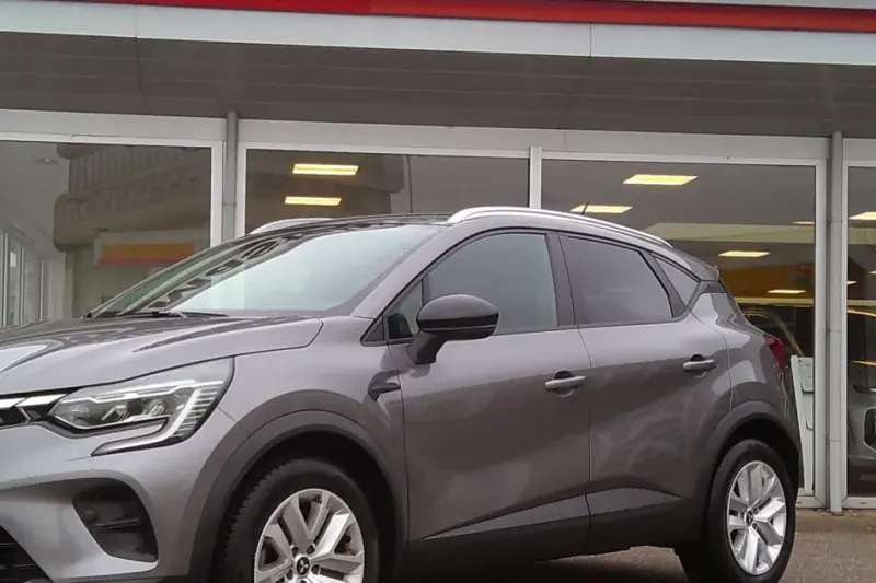 Mitsubishi ASX (2023)