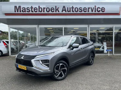 Mitsubishi Eclipse Cross (2021) — foto 1