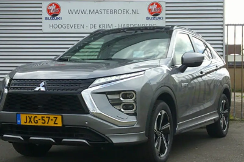 Mitsubishi Eclipse Cross (2023)