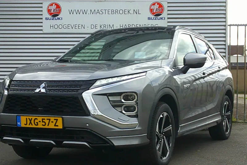 Mitsubishi Eclipse Cross (2023)