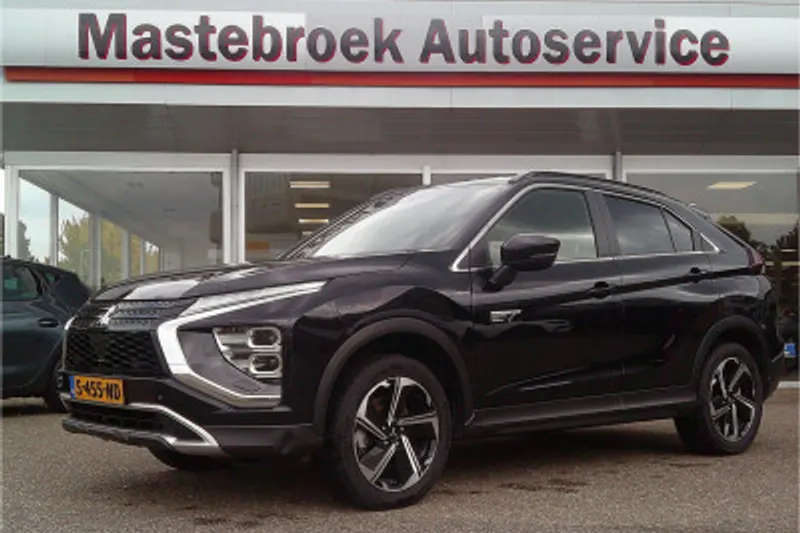 Mitsubishi Eclipse Cross (2023)