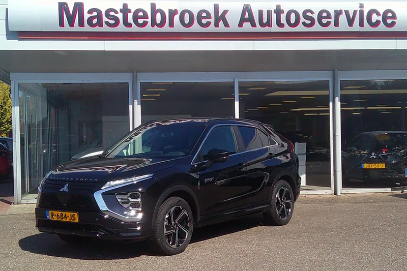 Mitsubishi Eclipse Cross (2022)