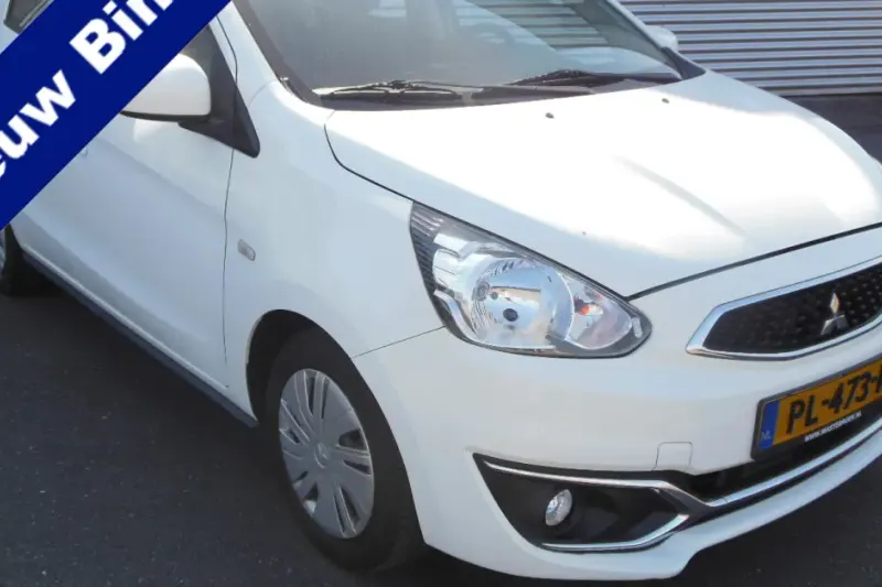 Mitsubishi Space (2017)
