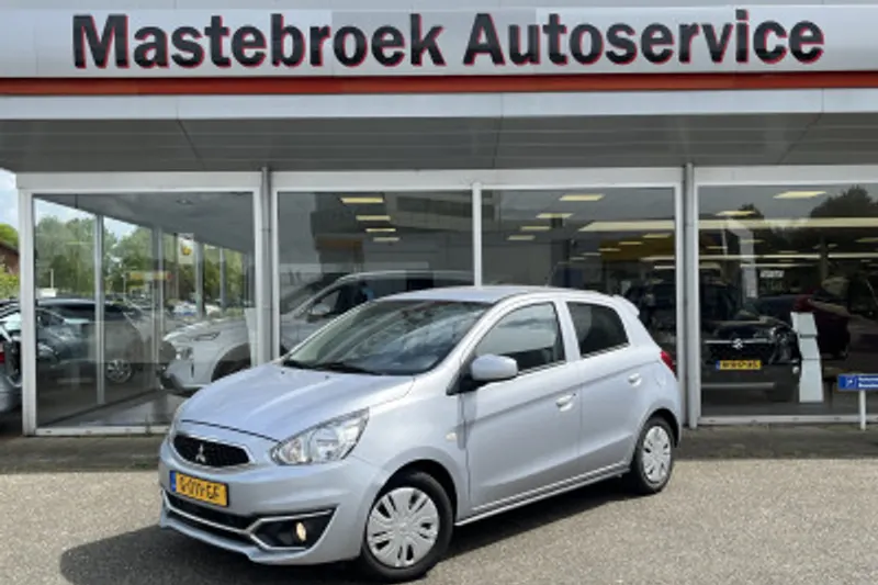 Mitsubishi Space Star (2019)