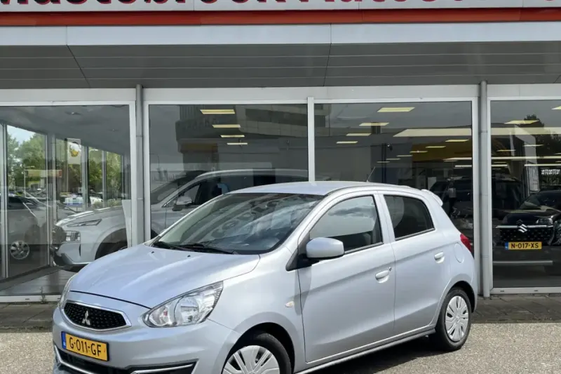 Mitsubishi Space (2019)