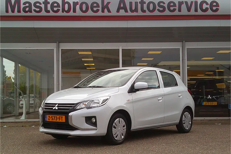 Mitsubishi Space Star (2024)