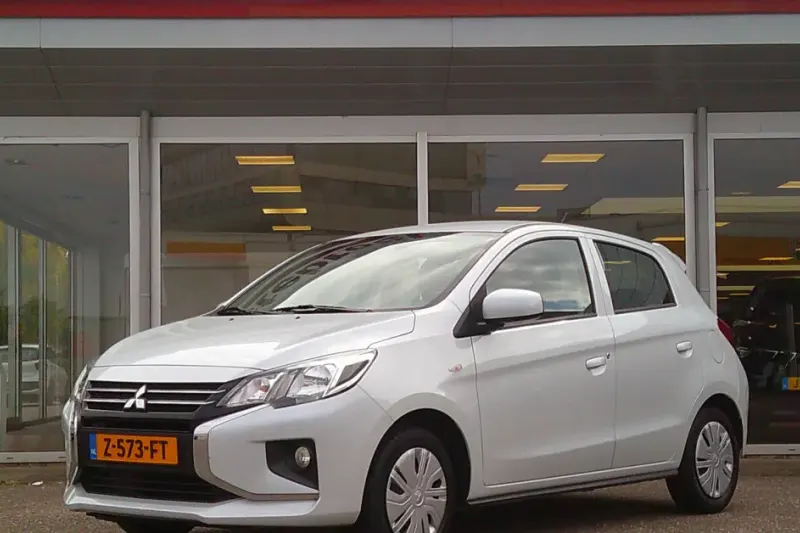 Mitsubishi Space (2024)