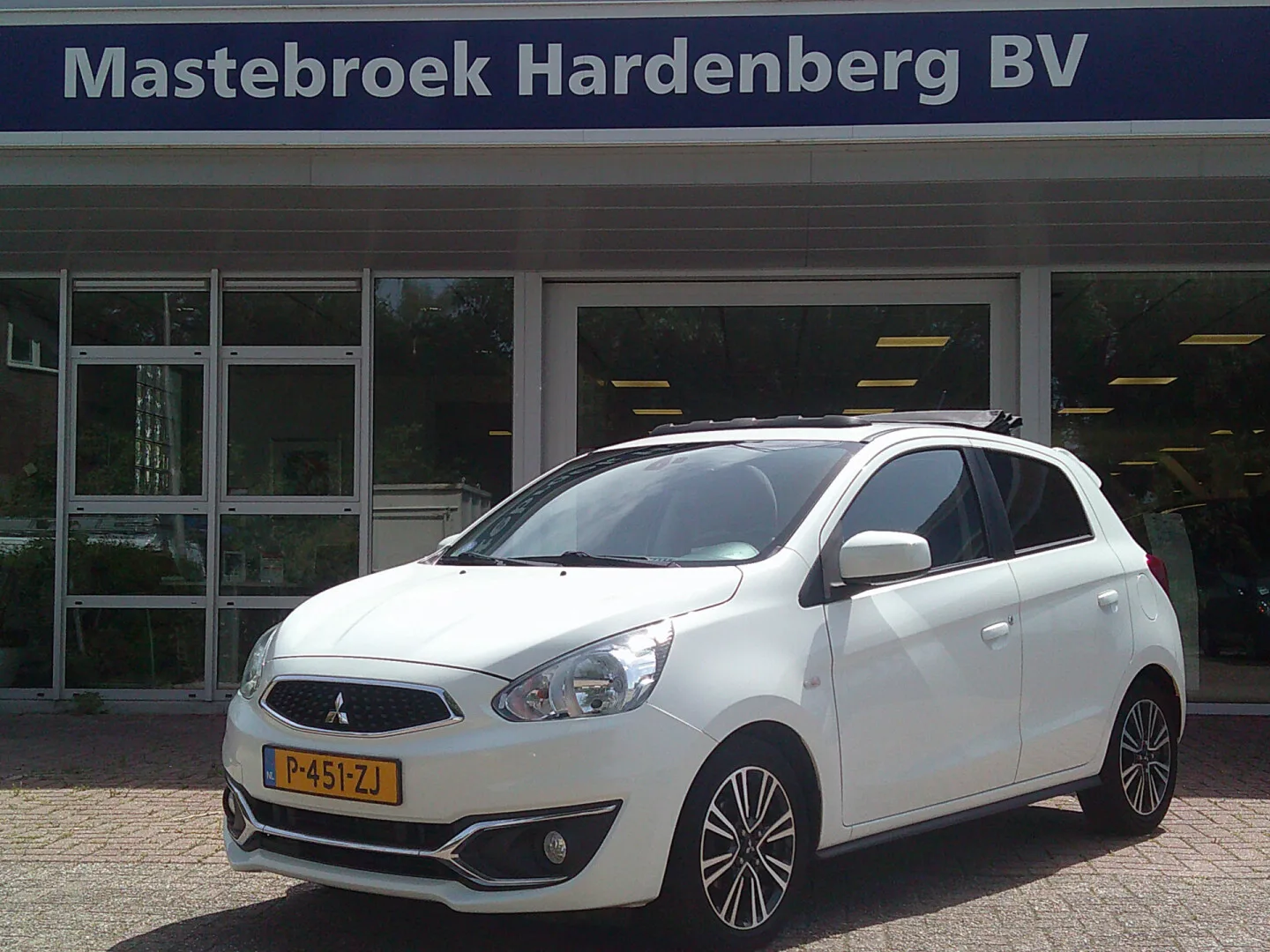 Mitsubishi Space Star (2017) — foto 1