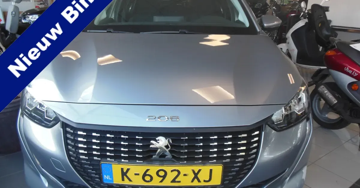 Peugeot 208 (2021) — foto 1