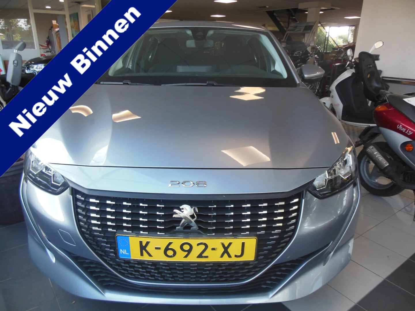 Peugeot 208 (2021) — foto 1