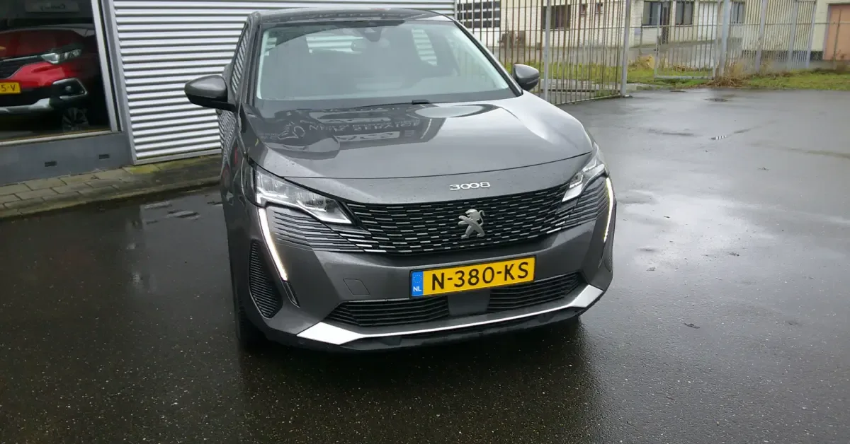 Peugeot 3008 (2021) — foto 1