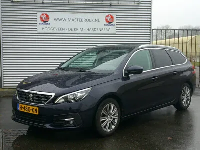 Peugeot 308 (2020) — foto 1