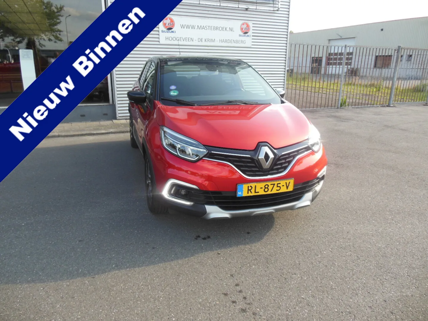 Renault Captur (2018) — foto 1