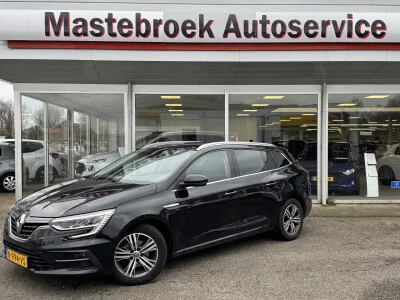 Renault Mégane (2022) — foto 1