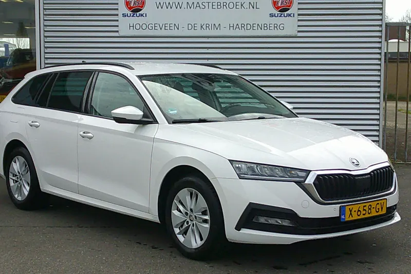 Škoda Octavia (2023)