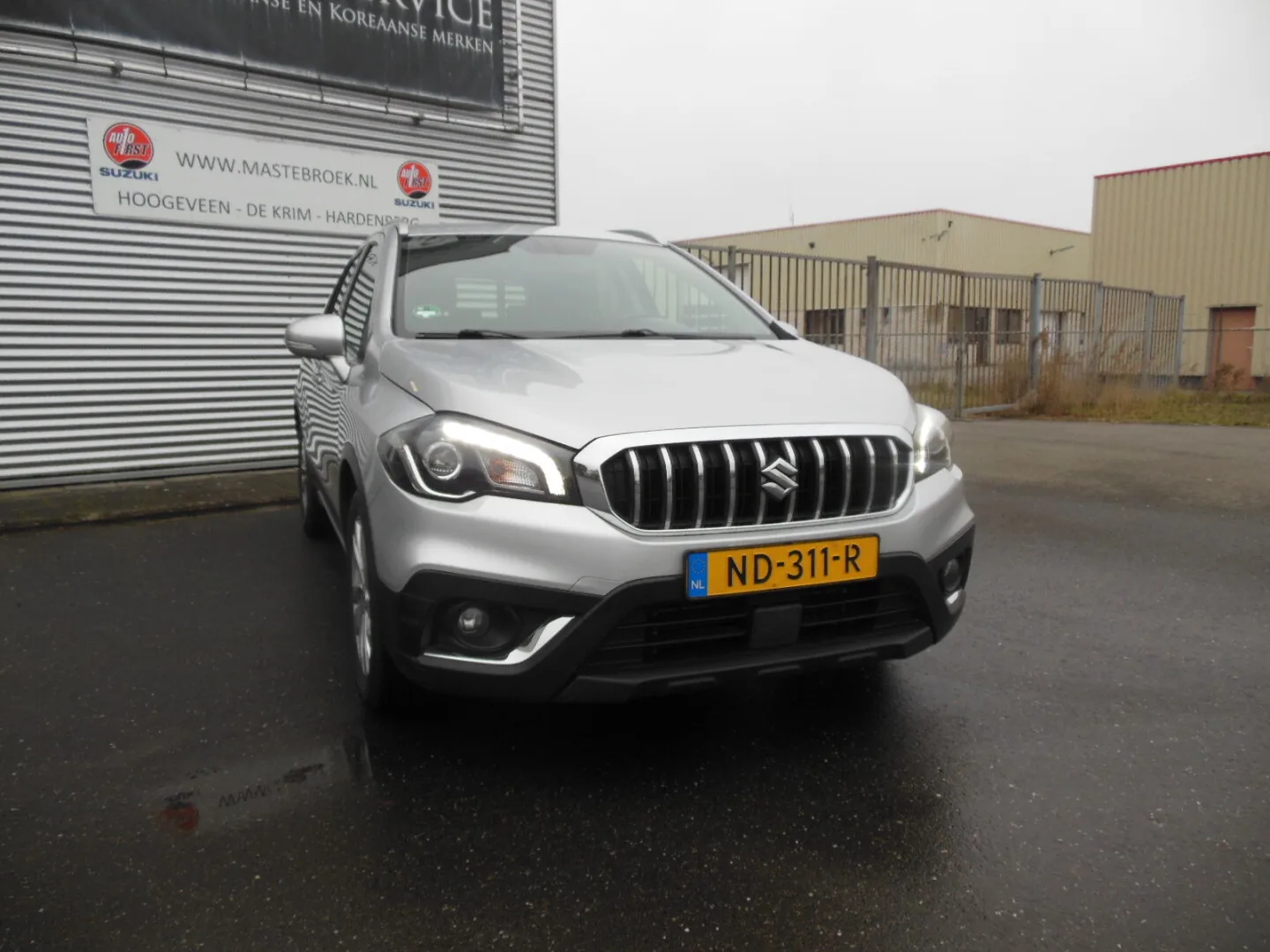 Suzuki S-Cross (2017) — foto 1