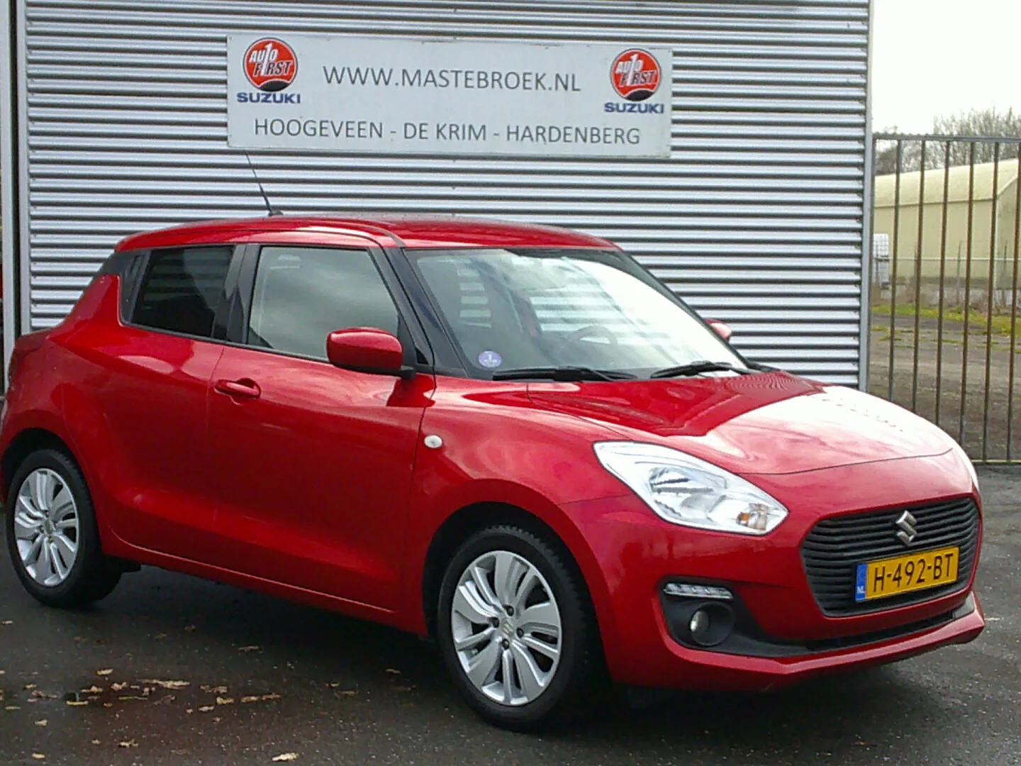 Suzuki Swift (2020) — foto 1