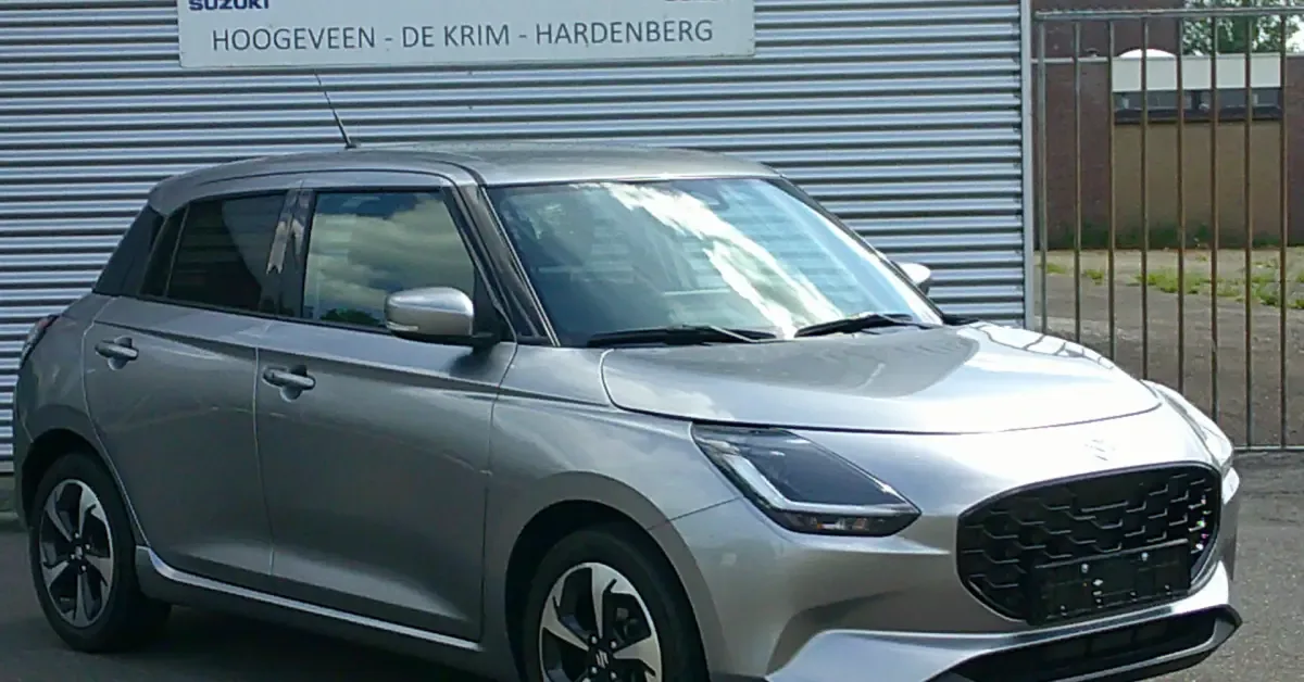Suzuki Swift (2025) — foto 1
