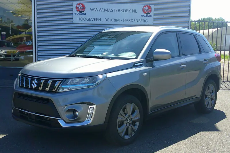 Suzuki Vitara (2025)