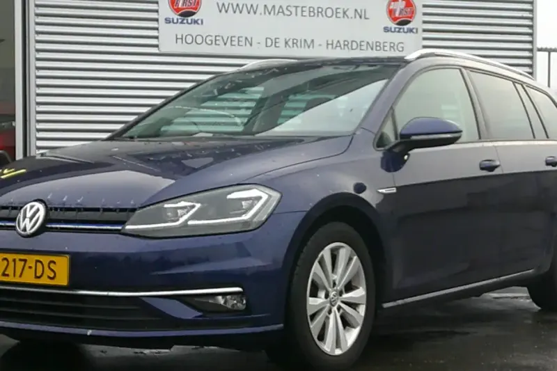 Volkswagen Golf (2020)