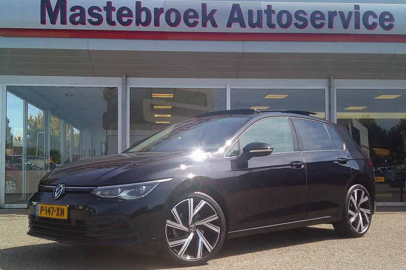 Volkswagen Golf (2021)