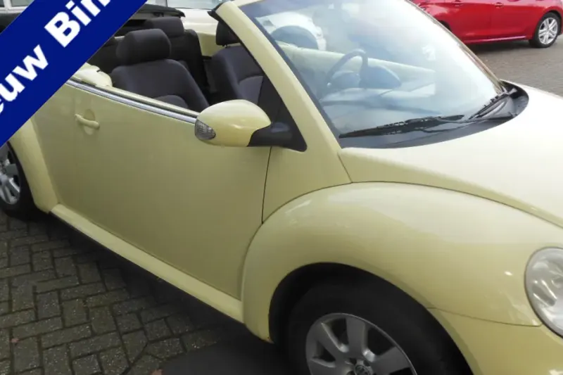 Volkswagen New (2003)
