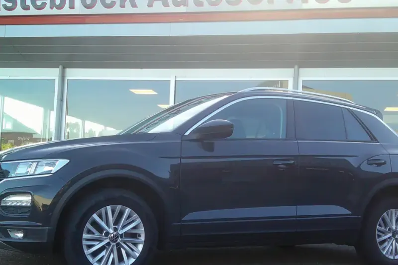 Volkswagen T-Roc (2021)