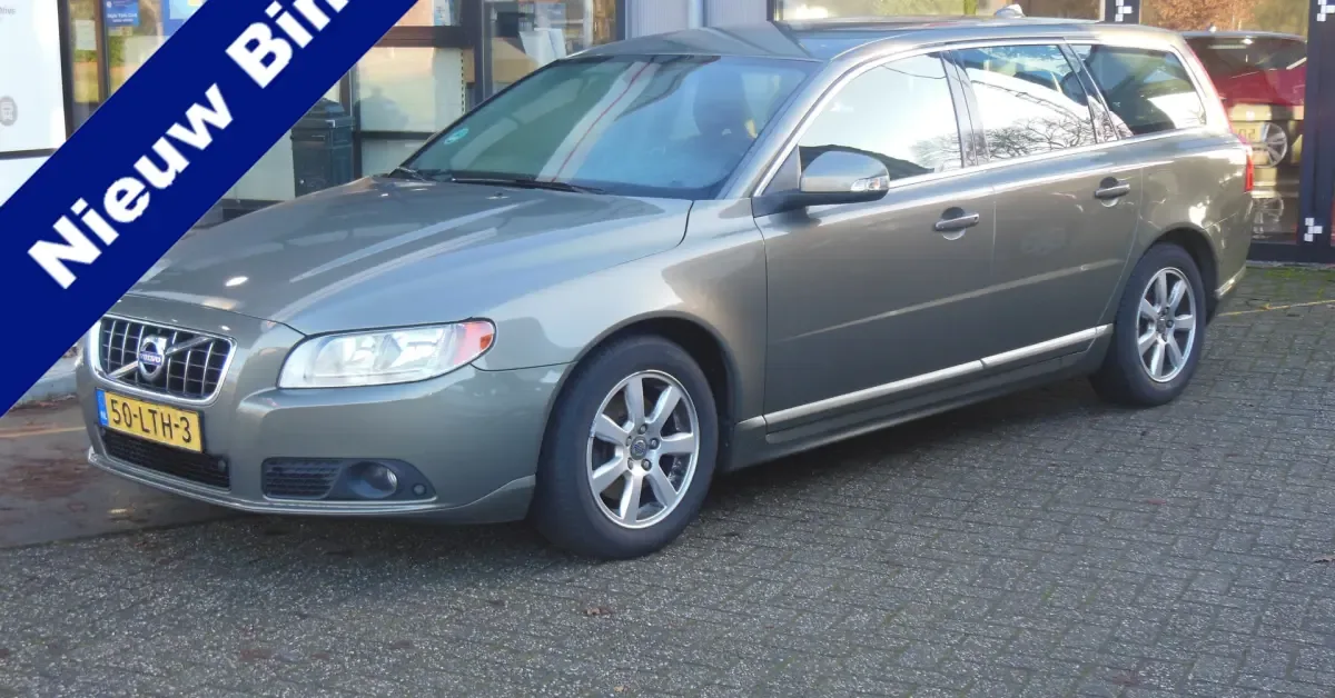 Volvo V70 (2010) — foto 1