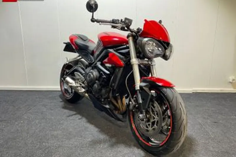 Triumph Street Triple 765S (2017)