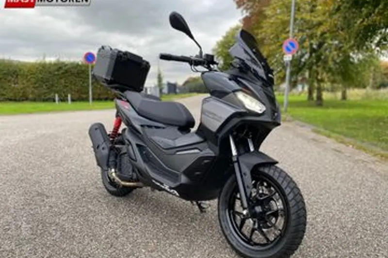 Aprilia SR GT 200 (2026)
