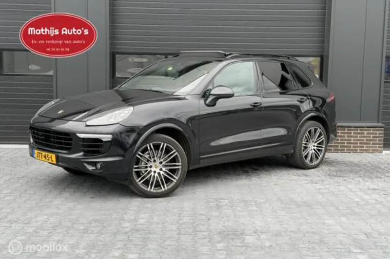 Porsche Cayenne (2015)