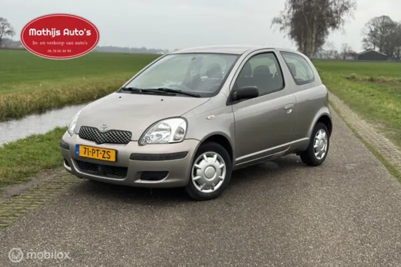 Toyota Yaris (2004)