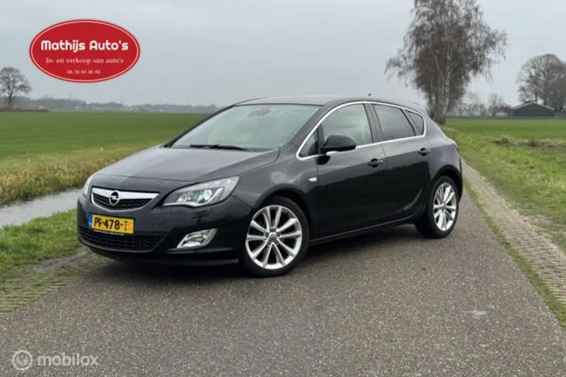 Opel Astra (2017)