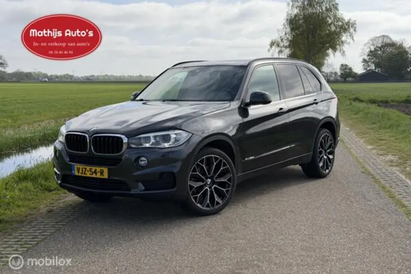 BMW X5 (2021)