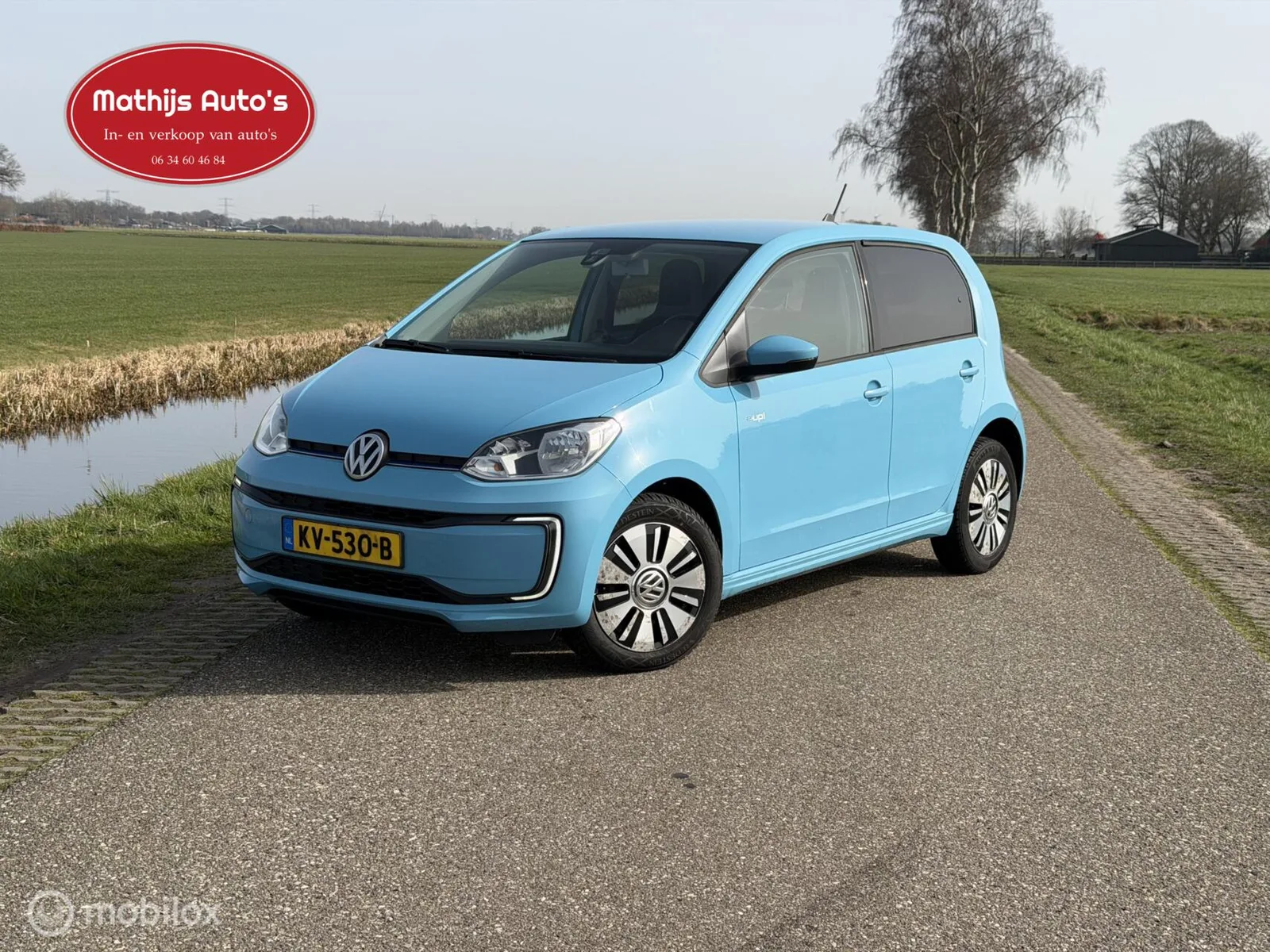 Volkswagen e-Up! (2016) — foto 1
