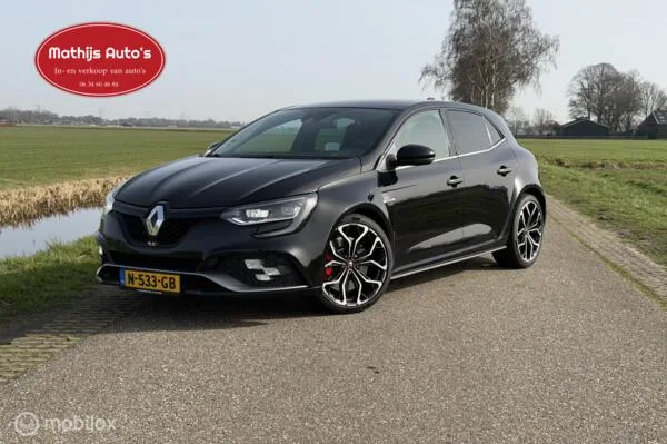 Renault Mégane (2022) — foto 1