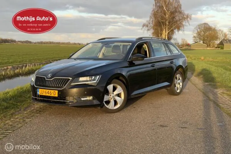 Škoda Superb (2016)