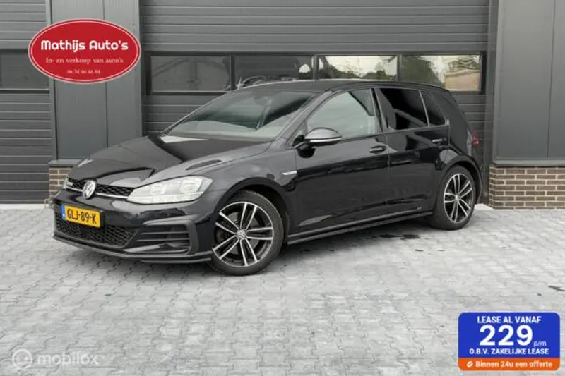 Volkswagen Golf (2024)