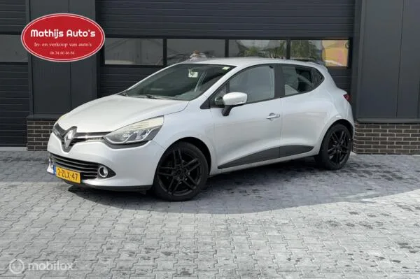 Renault Clio (2015) — foto 1