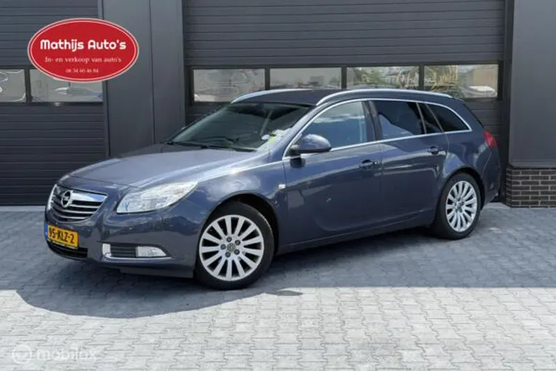 Opel Insignia (2010)