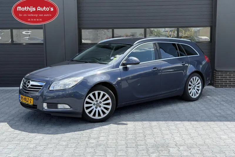 Opel Insignia (2010)