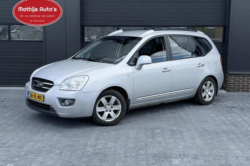 Kia Carens (2007)