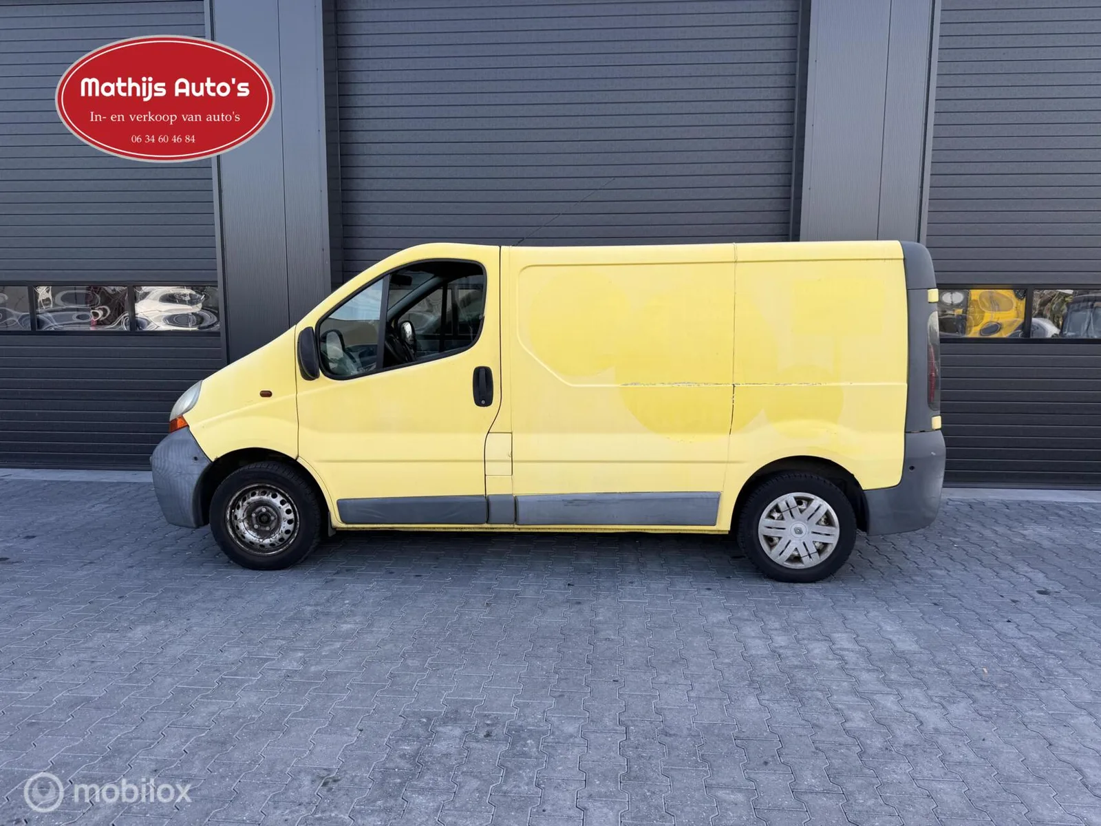 Renault Trafic (2003) — foto 1